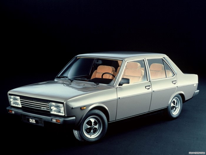 Fiat 131 Supermirafiori 1978 sedan