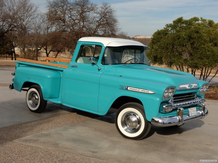 1959 Chevrolet Apache 3100 Pickup Truck