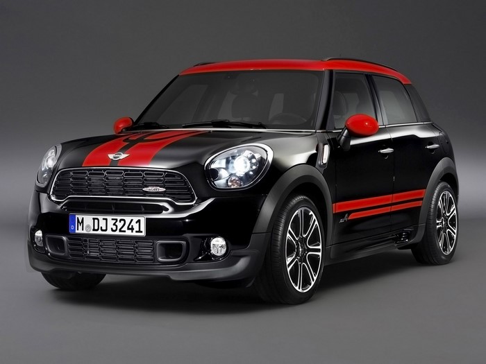 Black Mini Countryman John Cooper Works with Red Stripes
