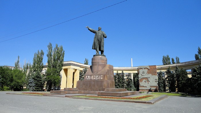 Monument to Lenin in Volgograd