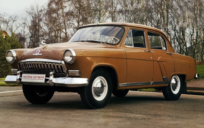 Brown GAZ-21 Volga car from the 1950s
