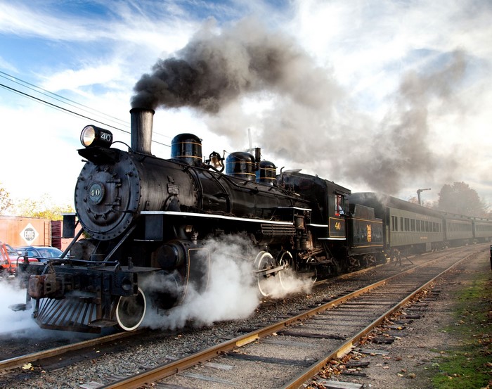 Steam Locomotive 40 with Passenger Cars