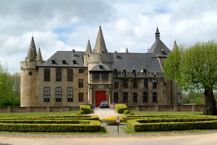Laarne Castle in Belgium with manicured gardens