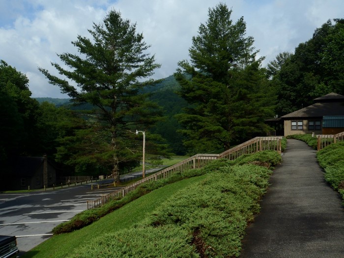Roan Mountain State Park building and pathway