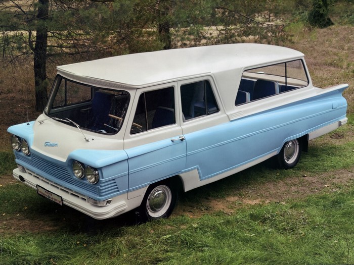 GAZ-13 Chaika van in a forest