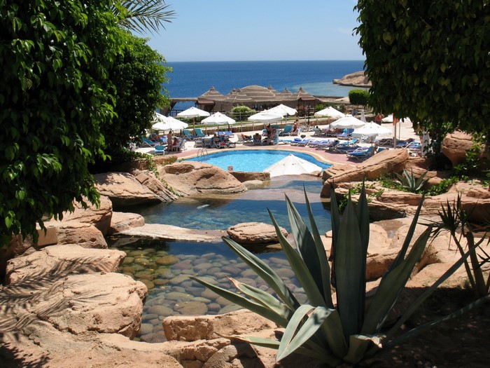 Resort with pools and ocean view