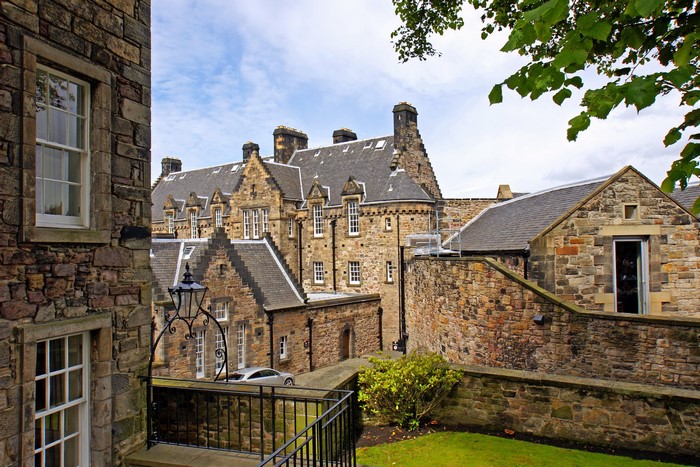 Stone buildings and courtyard in Edinburgh, Scotland