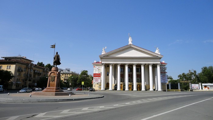 Monument and theater in Volgograd, Russia
