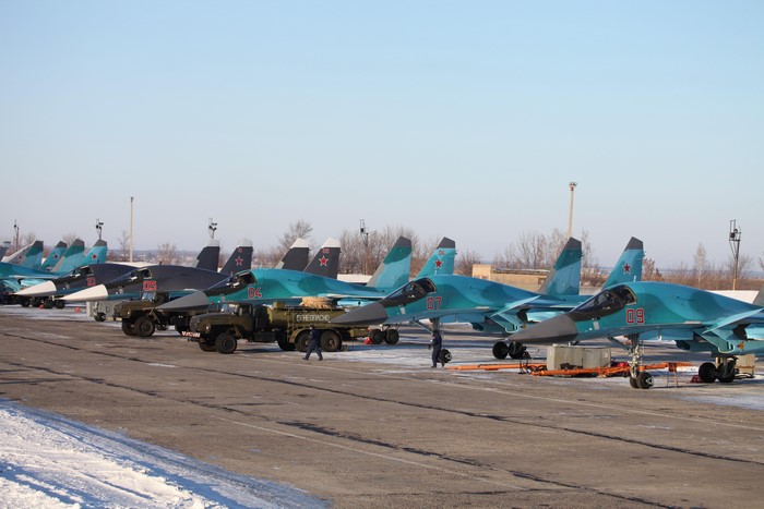 Sukhoi Su-34 fighter jets on tarmac