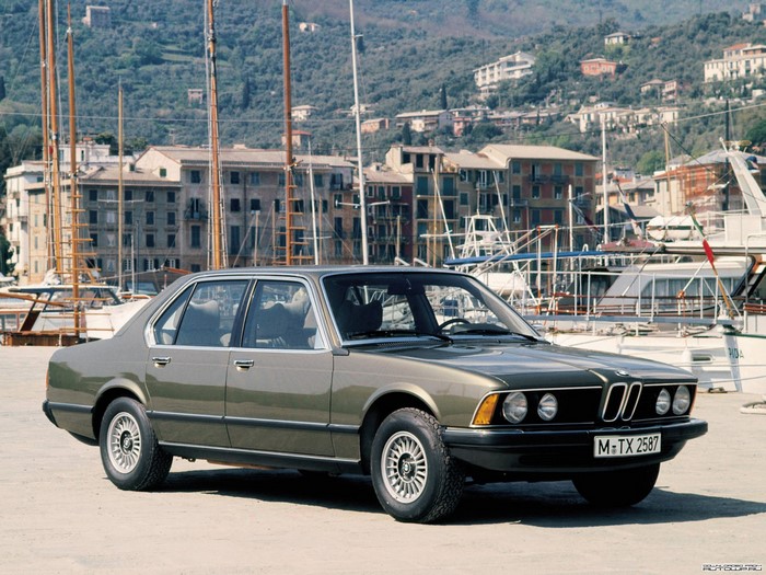BMW 7 Series E23 sedan