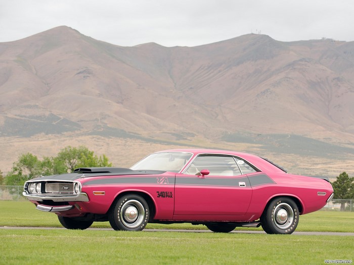 1970 Dodge Challenger T/A Pink