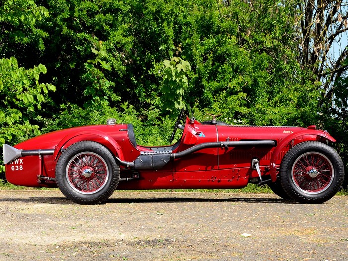 1939 Aston Martin race car