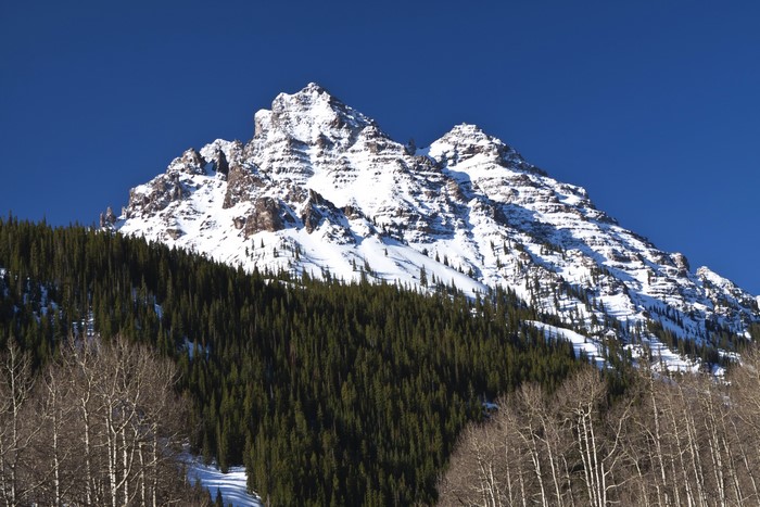 Snow-covered Maroon Bells mountains in Aspen, Colorado