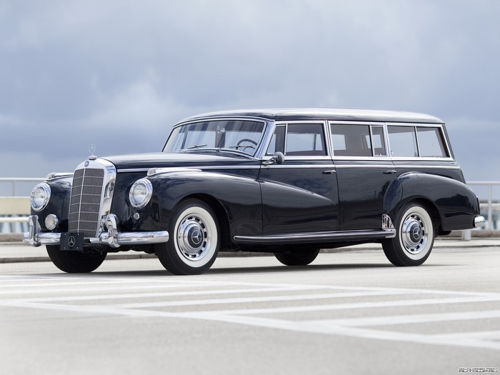 1956 Mercedes-Benz 300C Station Wagon by Binz