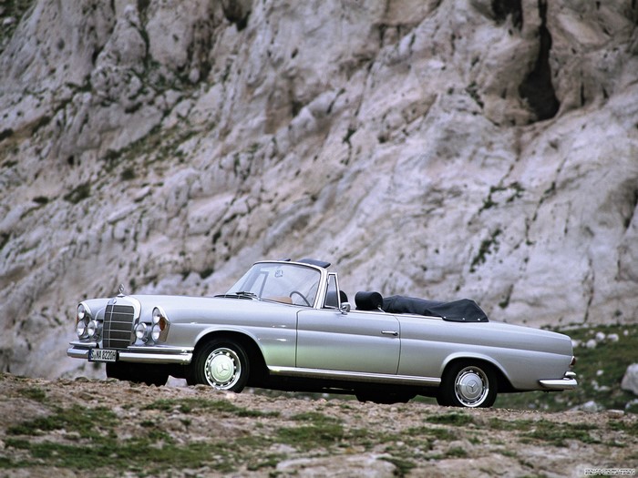 Mercedes-Benz S-Klasse Cabriolet W111-112