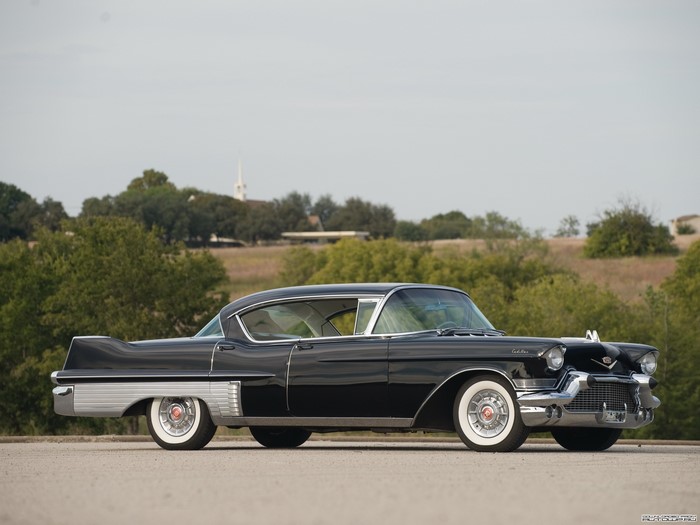 1957 Cadillac Fleetwood Sixty Special