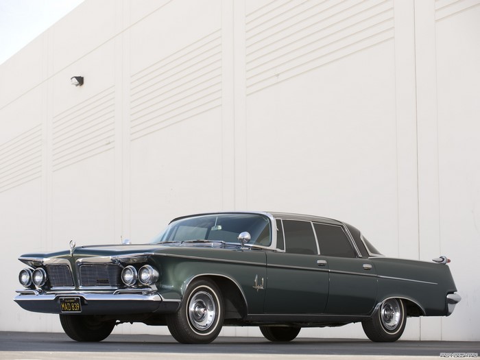 1962 Chrysler Imperial Southampton 4-door Hardtop
