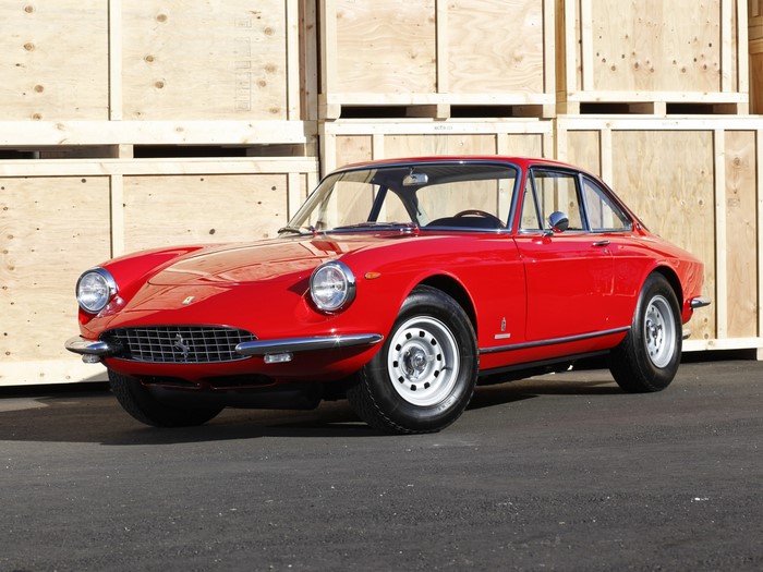 Red Ferrari Pininfarina Coupe