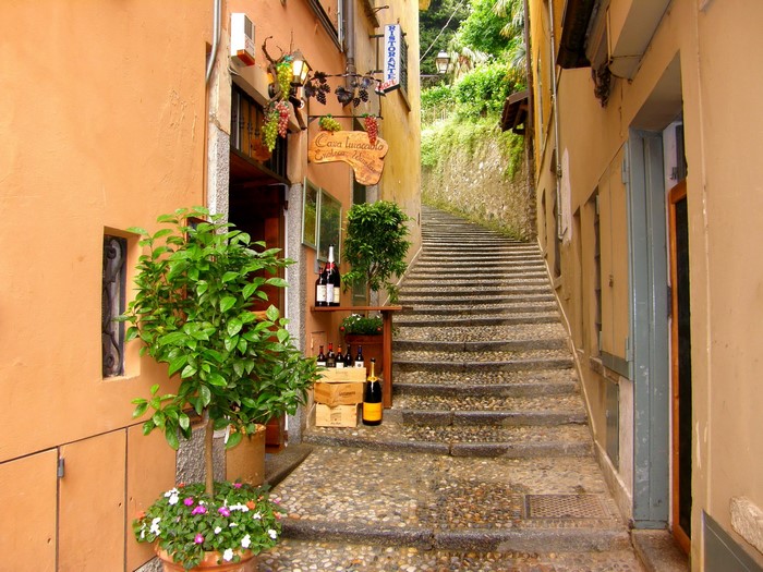 Narrow Italian Alleyway with Stairs and Shops