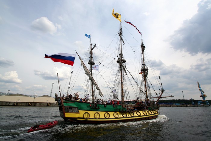 Shtandart sailing ship with Russian flag