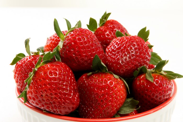Bowl of fresh strawberries