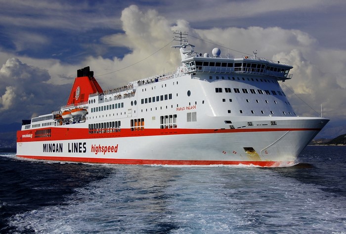 Minoan Lines Highspeed Ferry Ikarus Palace