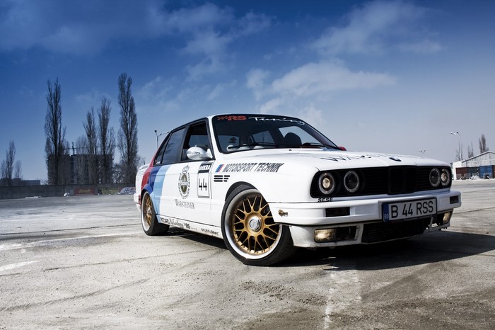 White BMW E30 M3 Motorsport Technik