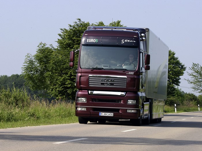 MAN SE Euro 5 Truck on Road