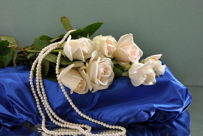 White Roses and Pearls on Blue Fabric
