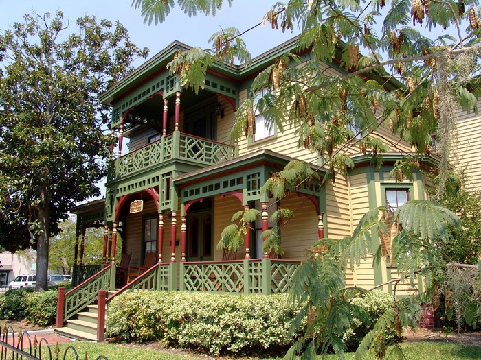 Victorian House in Florida