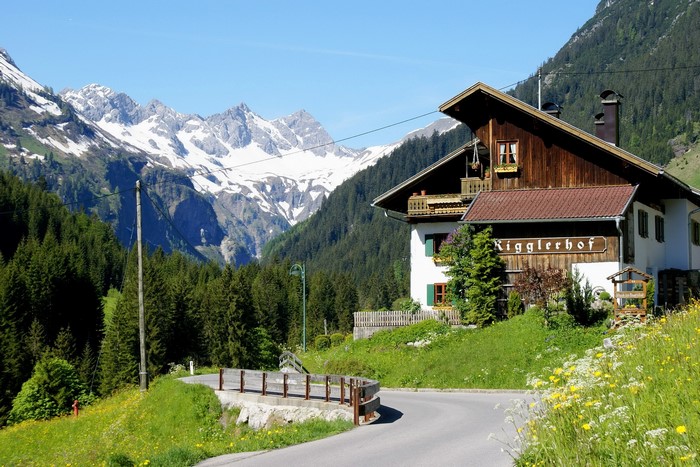 Rigglerhof house in Austrian Alps