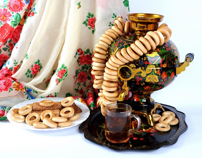 Russian Samovar with Bagels and Tea