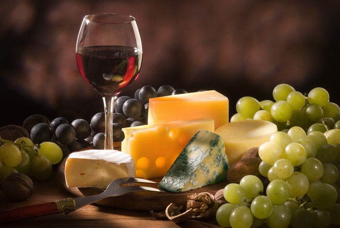 Cheese and Wine Platter with Grapes and Nuts