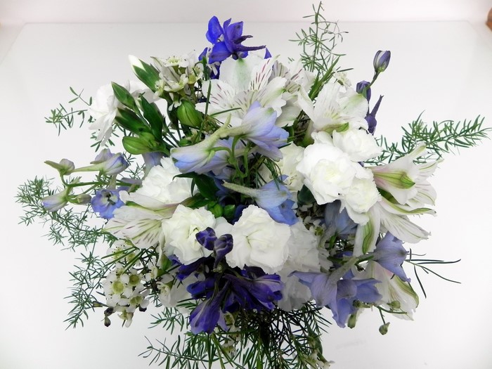 Bouquet of white and blue flowers