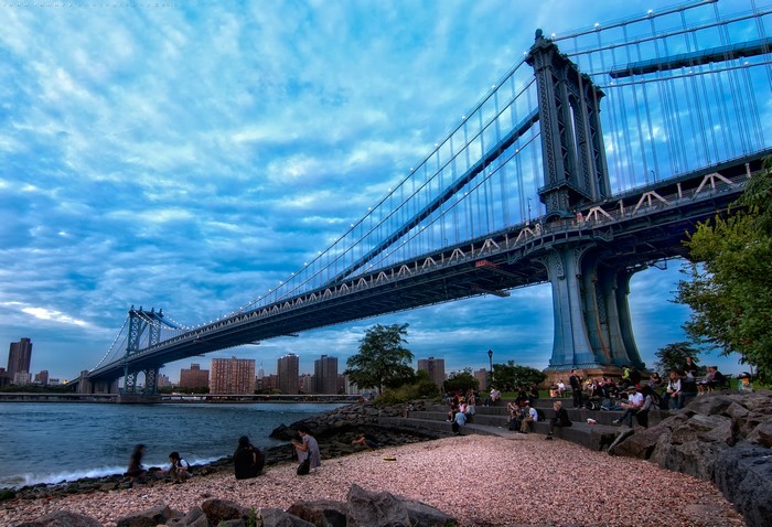 Manhattan Bridge over East River, New York City