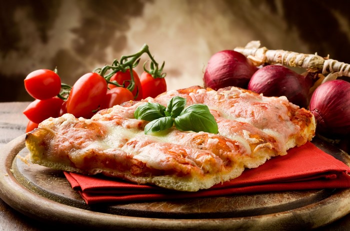 Pizza with Tomatoes and Onions