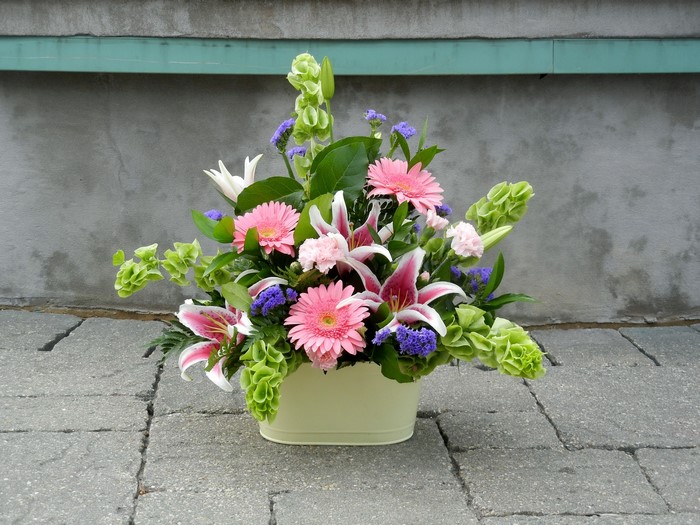 Flower bouquet with pink gerbera daisies and lilies