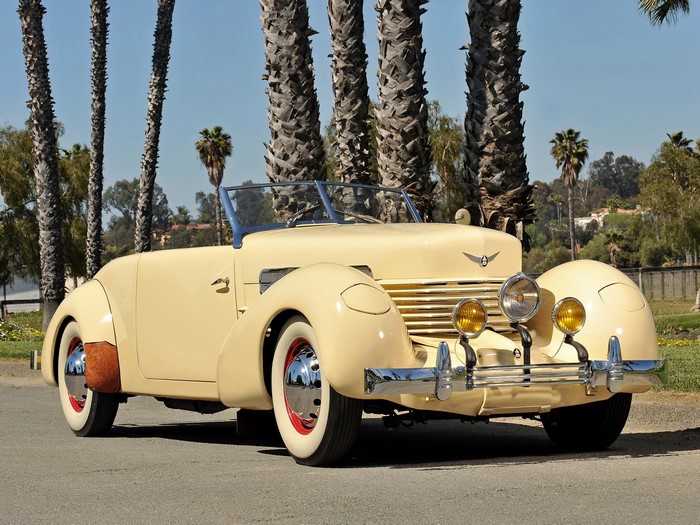 1937 Cord 812 SC Phaeton convertible car