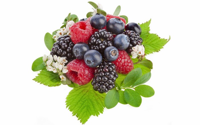 A pile of fresh berries and leaves