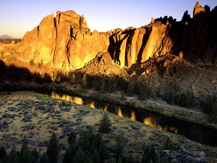 Smith Rock State Park at sunset