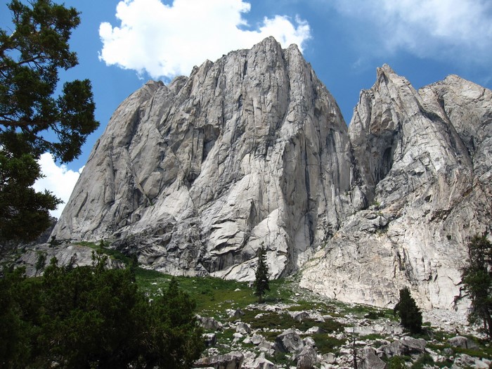 Granite mountains in Sequoia and Kings Canyon National Parks, California