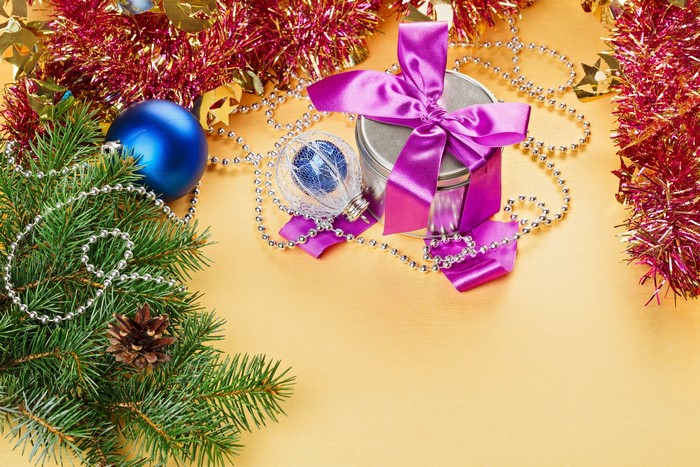 Christmas Decorations with Pine Cone and Blue Ornament