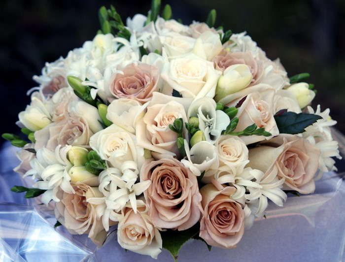 Bouquet of Roses and Freesia