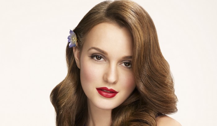Leighton Meester with a flower in her hair