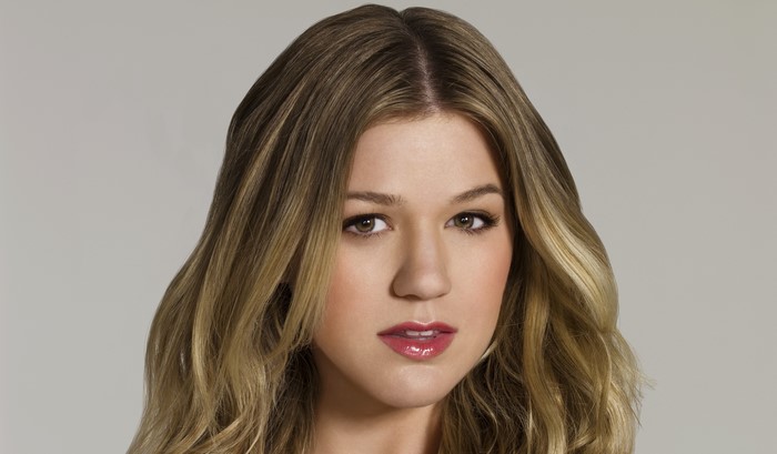 Kelly Clarkson
