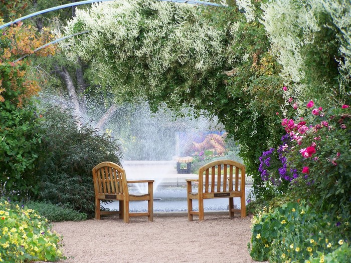 Garden with benches and fountain
