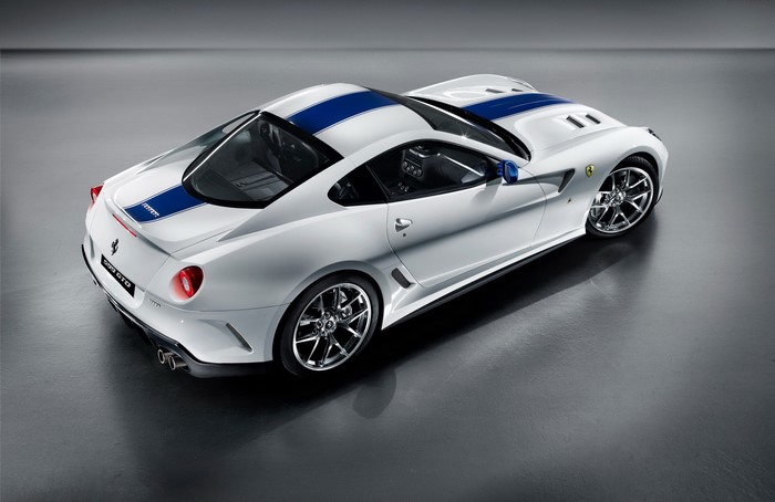 White Ferrari 599 GTO with Blue Stripes
