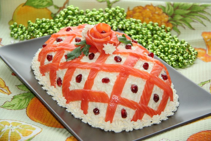 Salmon and Pomegranate Salad Cake