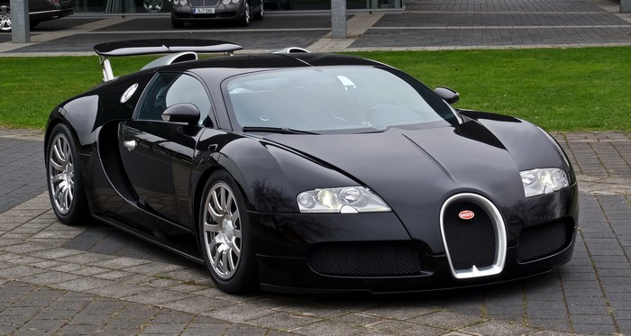 Black Bugatti Veyron 16.4 Luxury Car