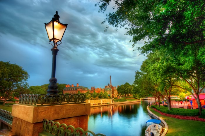Street lamp and Eiffel Tower replica by a canal